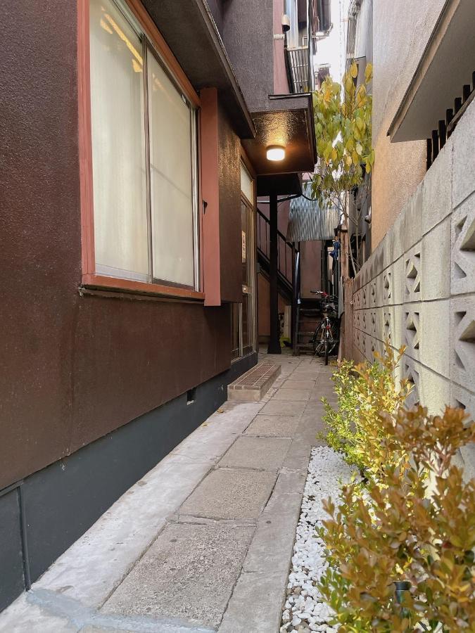 Alo Bnb 2 - Near Nippori, Yanaka Ginza, Ueno, Sensoji - Self Check-In Токио Екстериор снимка